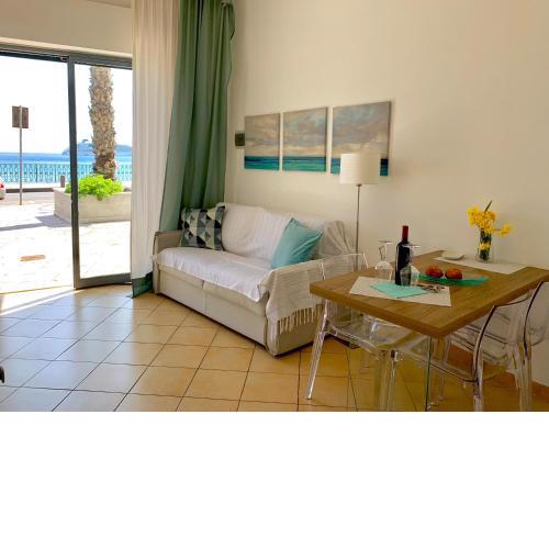 Casammari Seafront Apartment