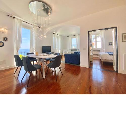 CasaViva - Amazing SeaView Trilo in Zoagli with Parking