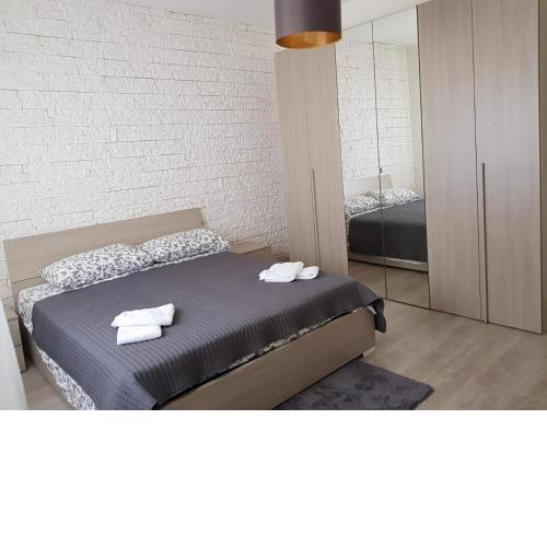 CASAWHITE