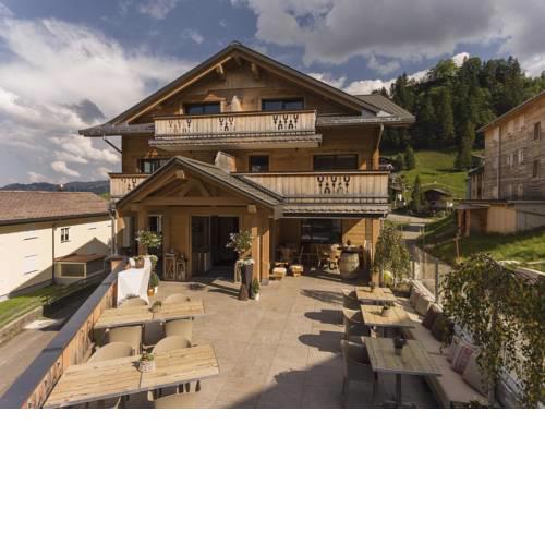 Caschu Alp Boutique Design Hotel Stoos