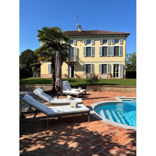 CASCINA BELLAVISTA - Luxury Country Villa + Pool
