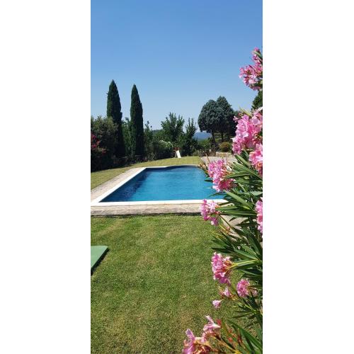 Case in campagna con piscina a Todi (monolocale)