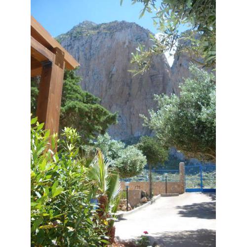 CASE PUNTA MONACO by TreRose Properties - Appartamenti con parcheggio privato gratuito