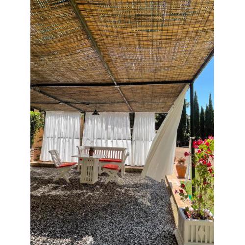 CASENUOVE II MONOLOCALE con GIARDINO