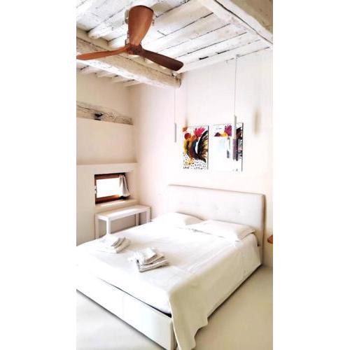 CASINA TOSCANA, Cozy studio in the heart of Campiglia Marittima with FREE Wi-Fi