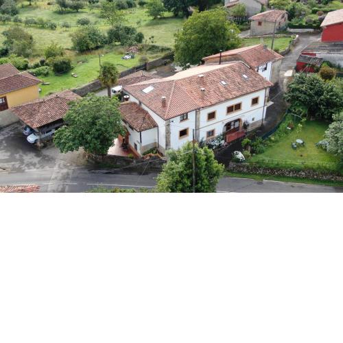 Casona De Miyares