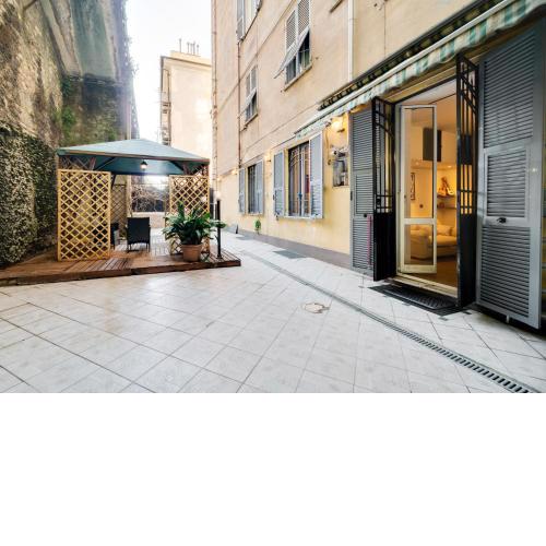 Castelletto Terrace Apartment