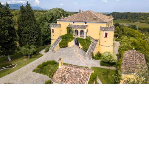 Castello di Serragiumenta