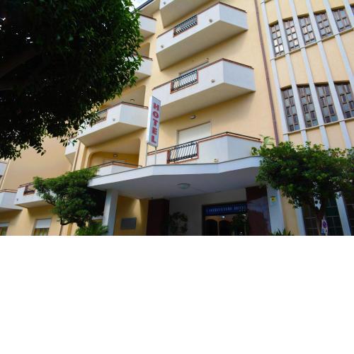 Castelvetere Hotel