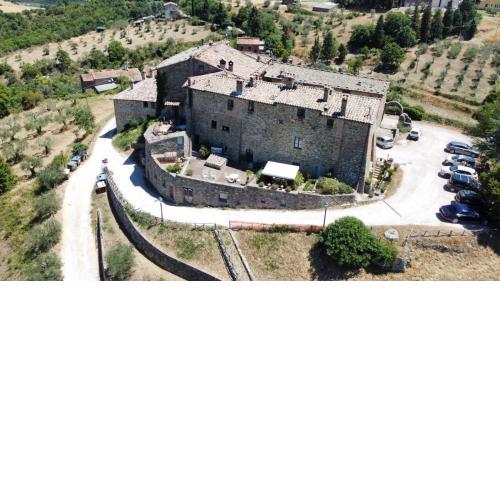 Castle Charm: Historic Flat with Modern Comforts
