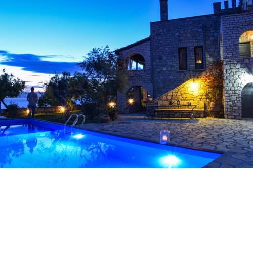 Castle with pool, Panoramic seaview, Perfect location