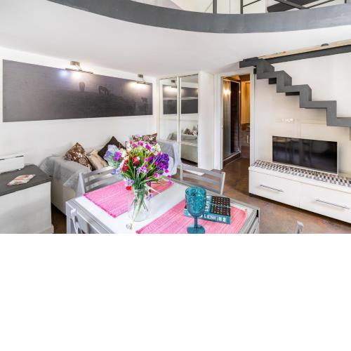 Catania Central Design Studio near the Station