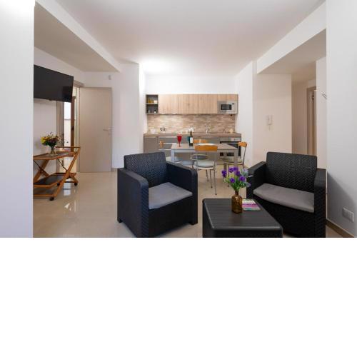 Catania Historic Center Modern Apt with Terraces