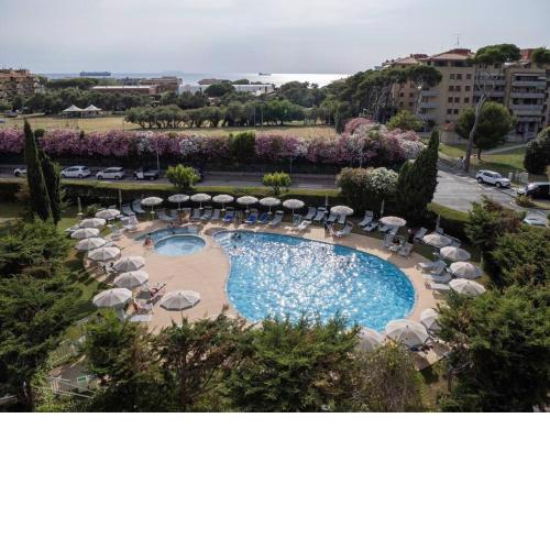 cav gabriele piscina vistamare