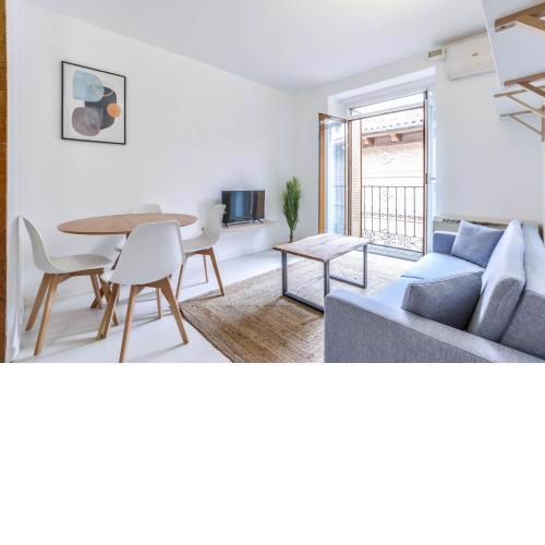 CAVA BAJA APARTAMENTO