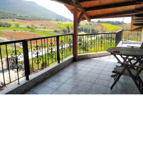 Cave Petralona house