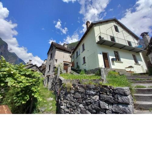 Cavergno - Casa Coerente