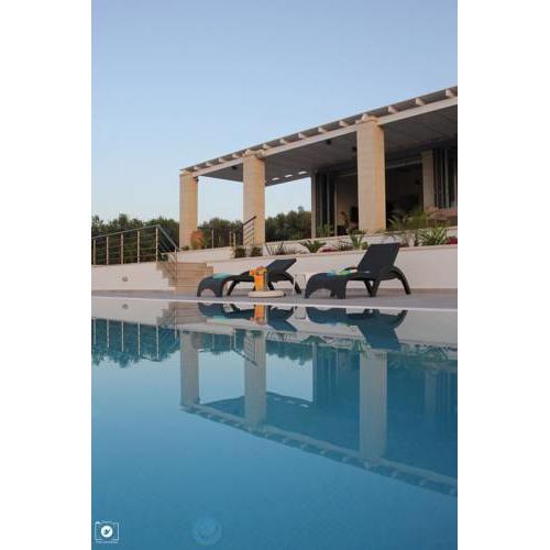 CAWE II Seaview Villa