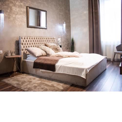 C.C. Apt w A/C Italian Luxury Design in Dohany str