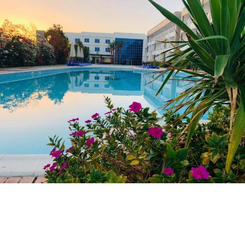 Cecelia Beach Hotel