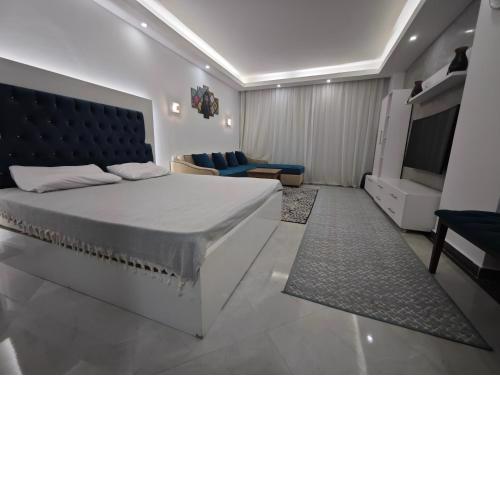Cecelia Resort, Apartment With Free Private Beach