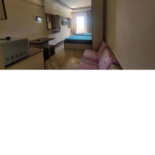Cecelia Resort private chalets BeachAccess for Families, Near Airport