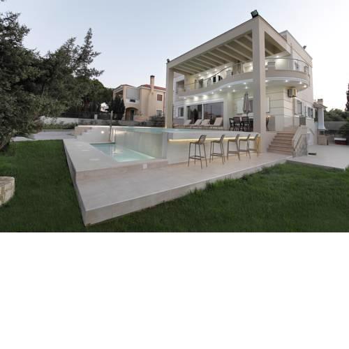 Cedar Tree Villa