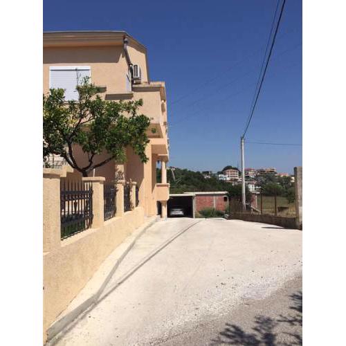 Ceka Apartments