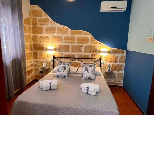 Celeste Rooms