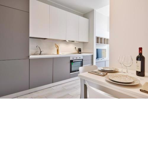 Cenisio Elyon apartment