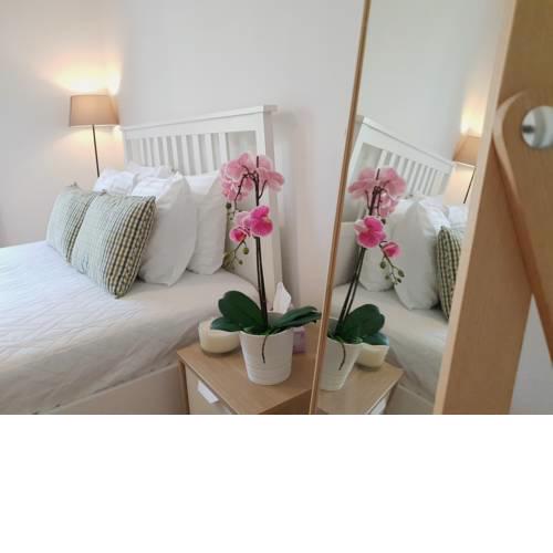 Center NIGHTLIFE of Athens-GAZI-110M2-Up to 6 Guests