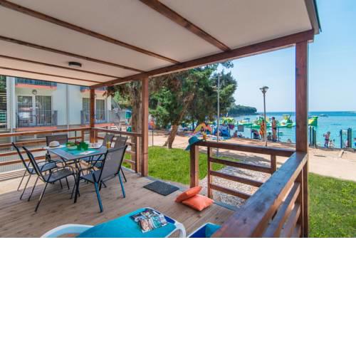Centinera Deluxe Mobile Homes