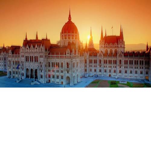 Central 2-room apt close to Parliament, Best location