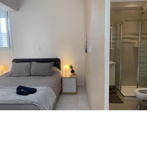 Central and Simplistic Downtown Apartment