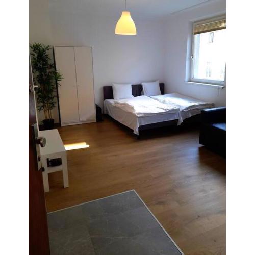 Central Apartment - 5min to Stadthalle Concerts