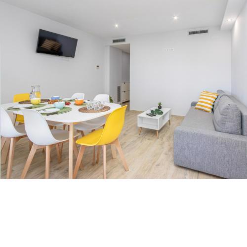 CENTRAL APARTMENT 1A 50m BEACH