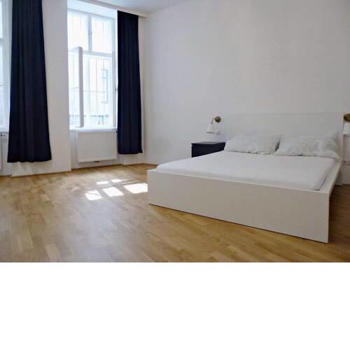 Central Apartment just next to Naschmarkt