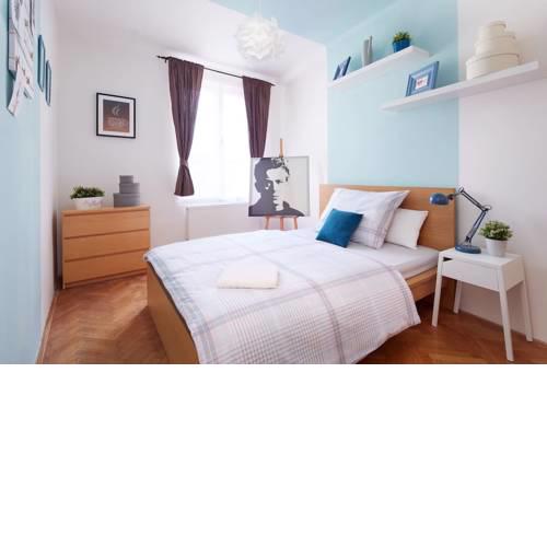 CENTRAL Apartment / large bathroom