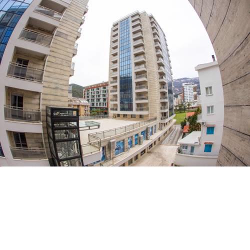 Central Budva apartment C15