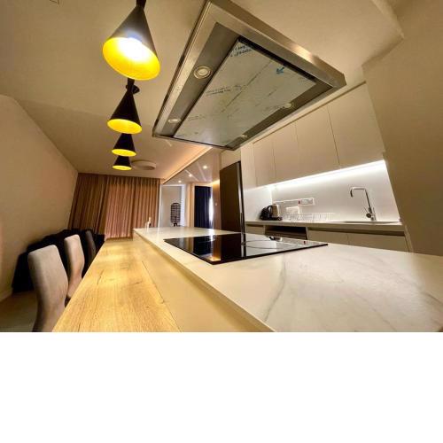 Central Business Suites