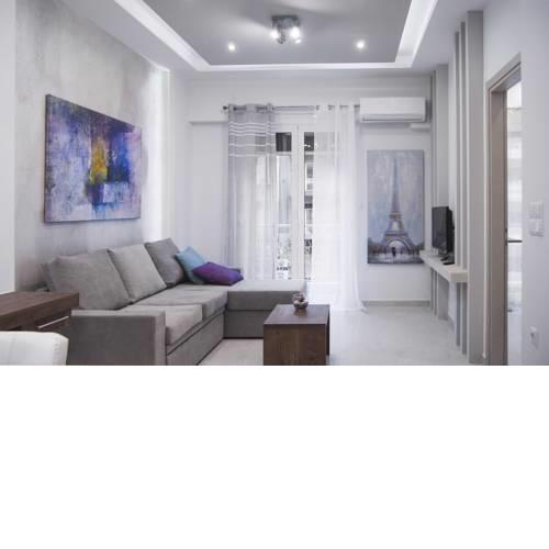 "CENTRAL" Deluxe Suites, In the heart of the City