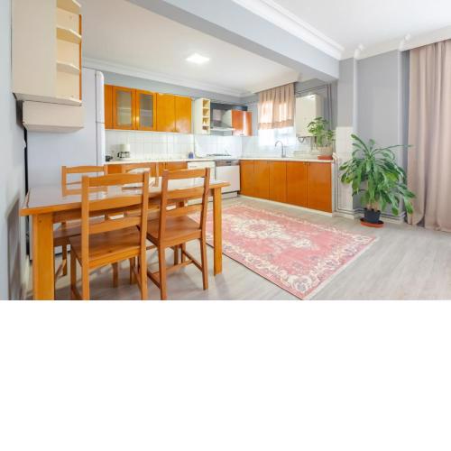 Central Flat 800 m to Cevahir Mall in Sisli