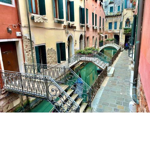 Central Flat Romantic Domus Remedio