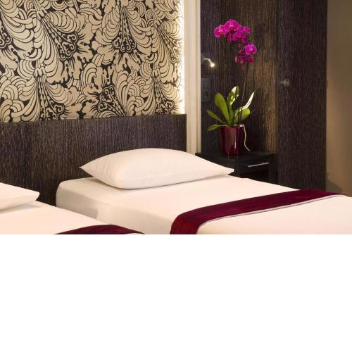 Central Hotel Paris