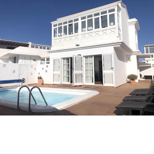 CENTRAL HOUSE in TIAS WITH CLIMATIZED PRIVATE POOL