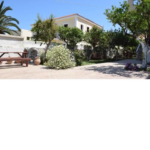 Central House with Quiet Garden