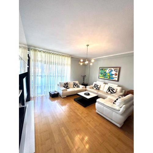 Central Inn Home Tirana
