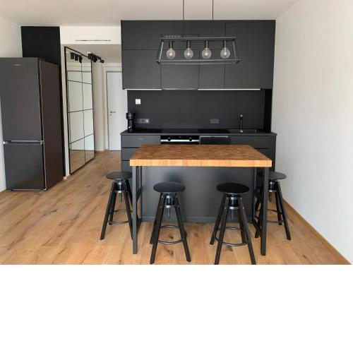 Central Karlin Apartments