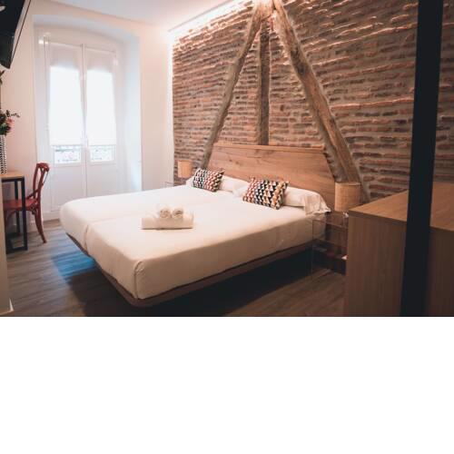 Central Roomss
