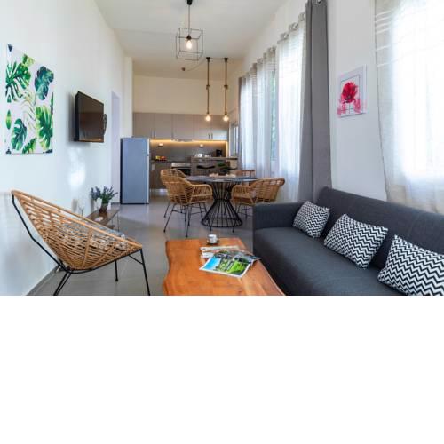 Central Rose Apartment